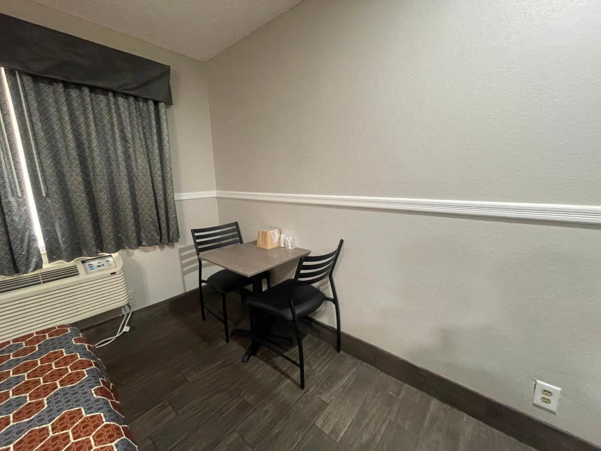 Simplestay Suites - Downtown San Bernardino Exterior photo